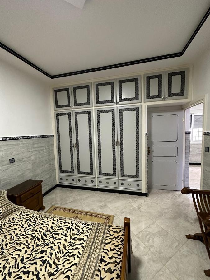 Apartment Bel 1er Etage Confortable Pres De La - Specialement Pour Familles Saidia